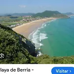 Aurora Cerca De Laredo Y Santona * Badames