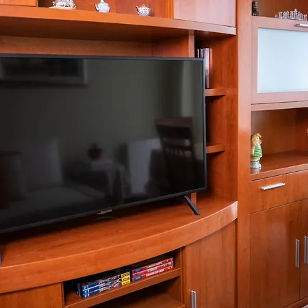 Aurora شقة Badames